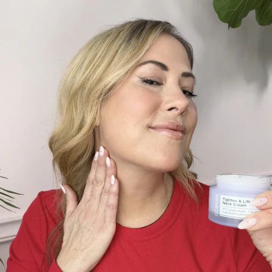 CREMA REAFIRMANTE PARA EL CUELLO